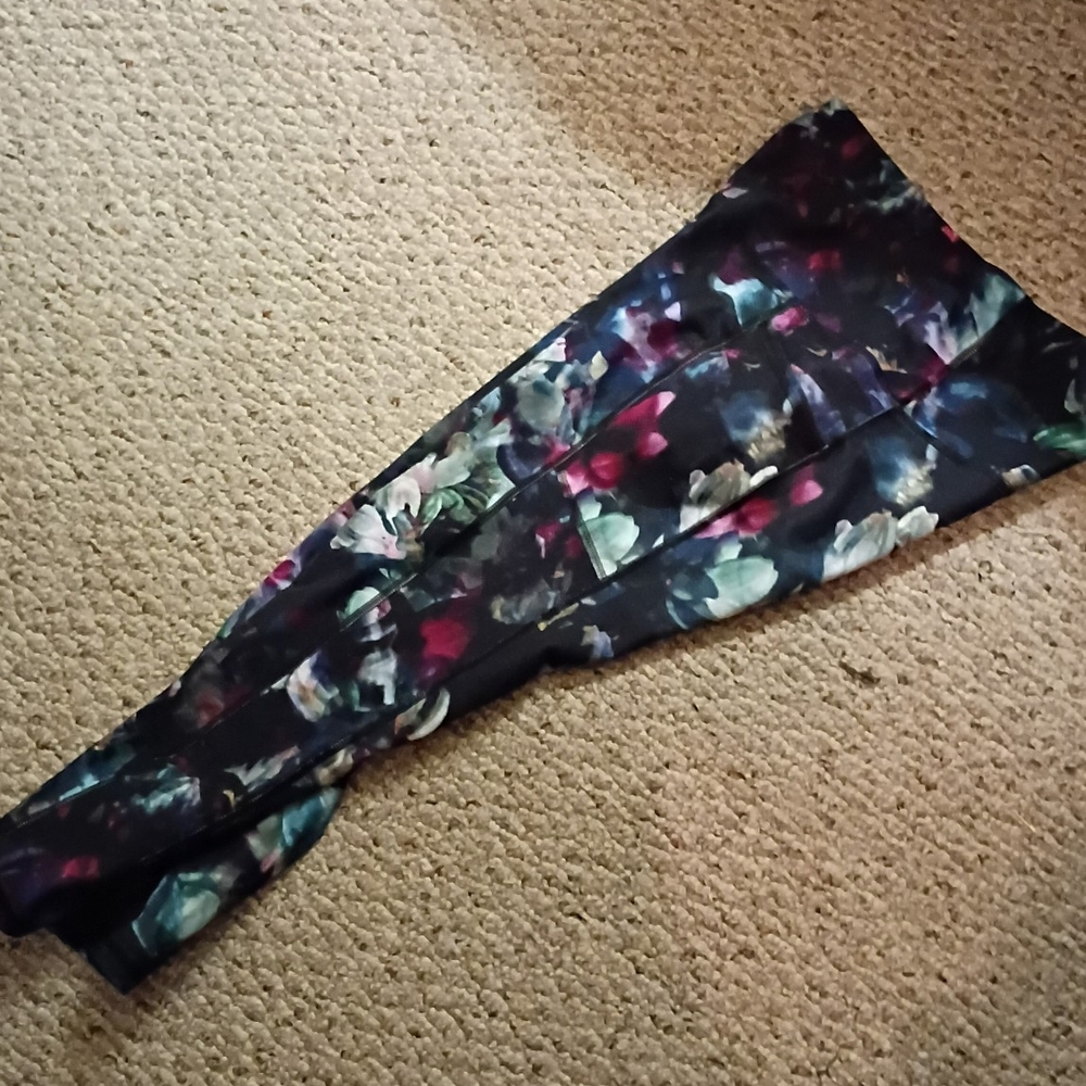 Loulou Studio Multicolor Floral Leggings